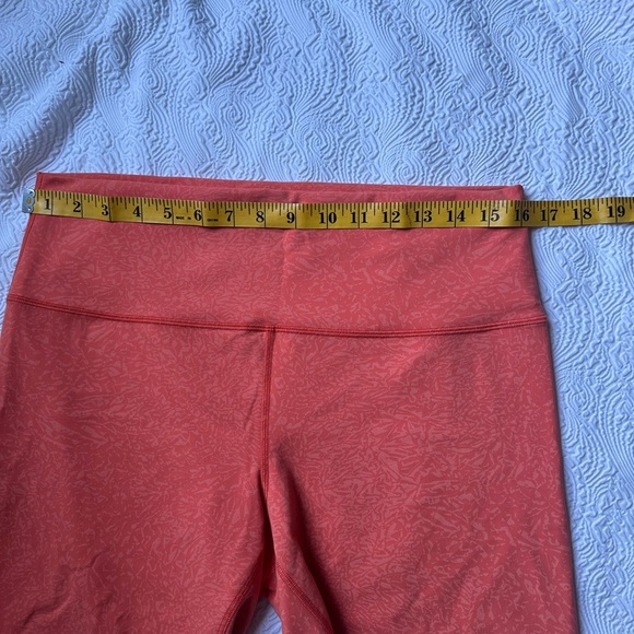 Lululemon Athletica Orange Bike Shorts High-Waisted Seamless - Picture 7 of 8